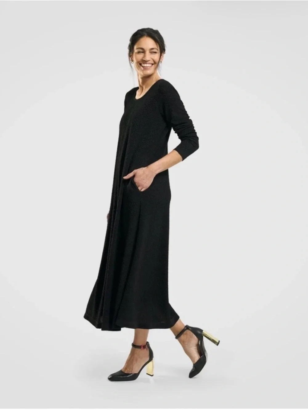 ALEMBIKA Sabrina A-Line Black Textured Maxi Dress sz 20 Plus - Picture 1 of 13